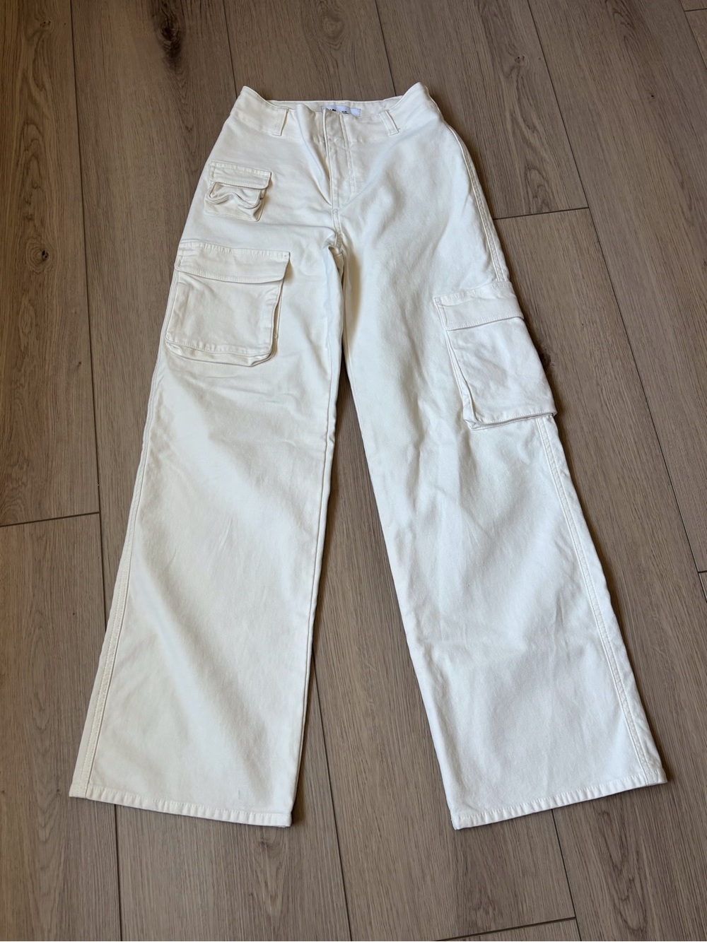 TNA Cream Wide-Leg Cargo Pants